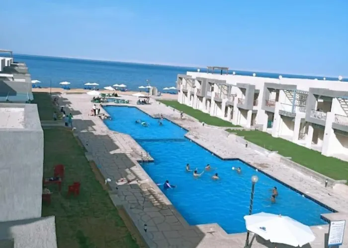 Apartman العين السخنه قريه كورنادو 3 غرف للعائلات فقط يتسع ل 8 أفراد